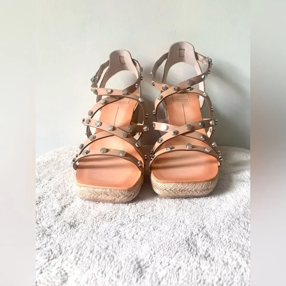 Dolce Vita color beige
